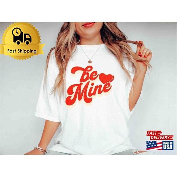 Be Mine Valentines Shirt Retro Hearts T-shirt Classic - Picture 1 of 4